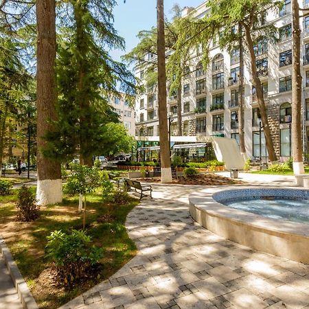 Apartment In The City Centre Ll Тбилиси Экстерьер фото