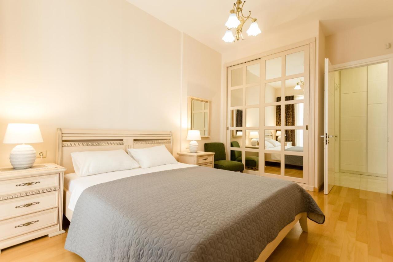 Apartment In The City Centre Ll Тбилиси Экстерьер фото